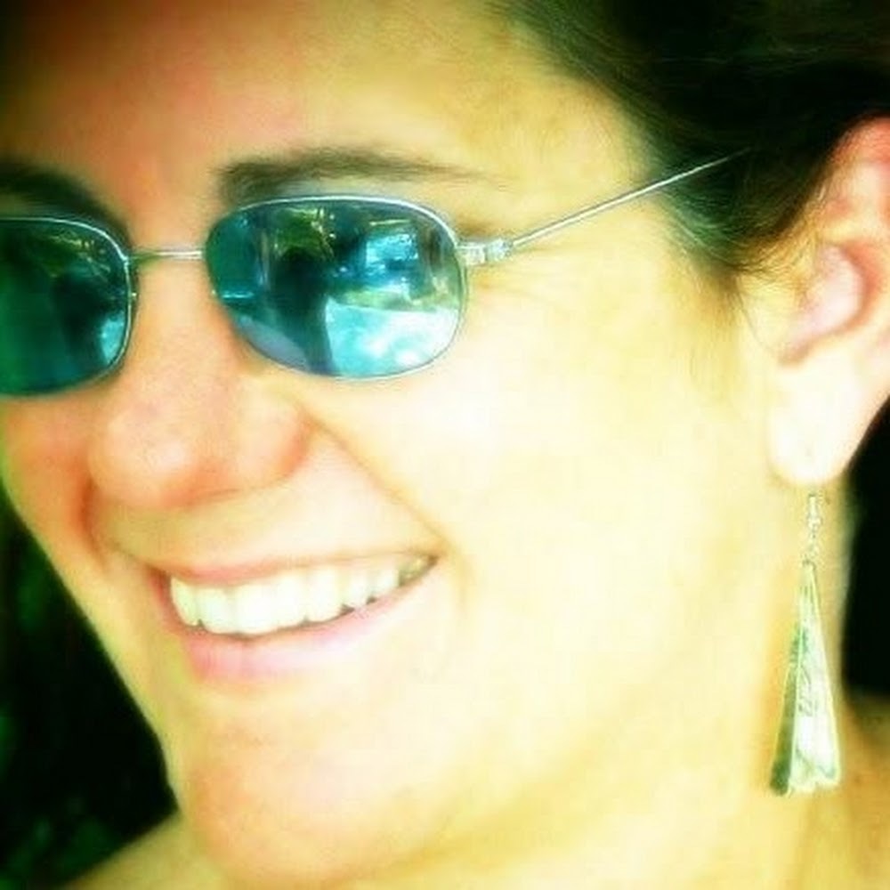 Meet your Posher, Goddess Jeanne